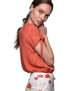 BURNT ORANGE TOP WITH COLD SHOULDER AND TIES | Claudia D'Armiento.